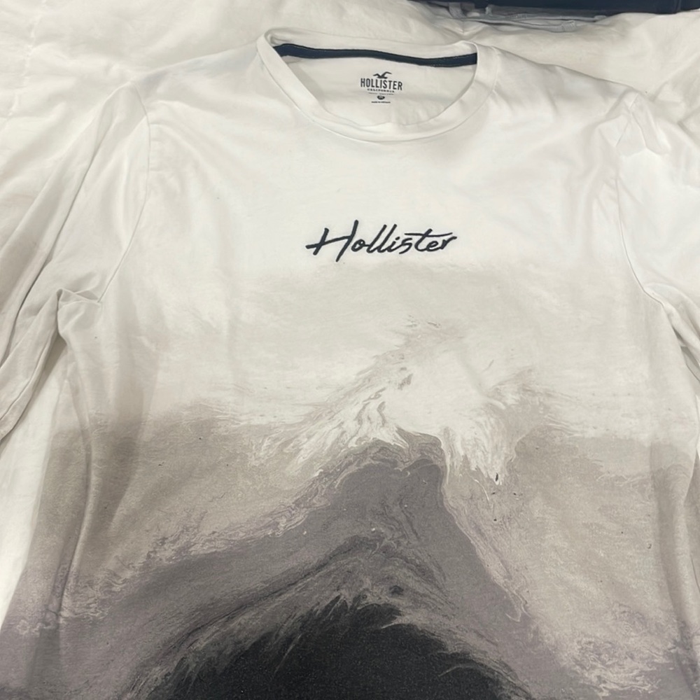 Mens Hollister long sleeve shirt